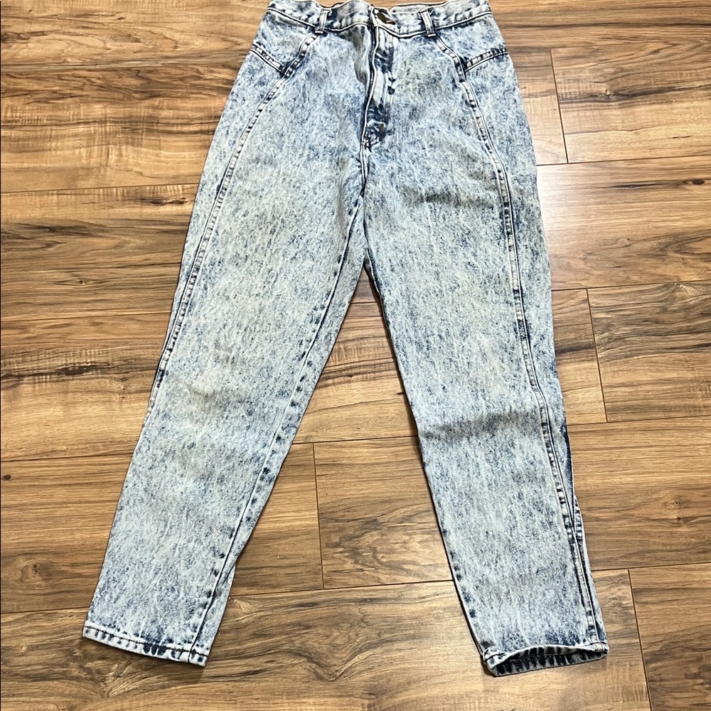 Vintage 1980s Chic Brand High-Waisted Acid Wash Jeans Tapered Leg Sz 26W